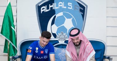 رسمياً.. الهلال السعودى يتعاقد مع الحمدان مهاجم الشباب 5 مواسم