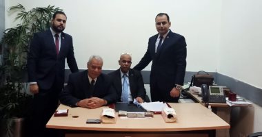 ضبط نصف كيلو حشيش أخفاها راكب بأكياس "بن" فى مطار القاهرة   