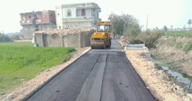 محافظ البحيرة : رصف 130 طريق بأطوال 92 كم بتكلفة 119 مليون جنيه