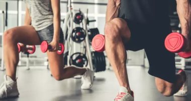 5 تمارين تساعد فى علاج الإمساك.. منها الاسكوات واليوجا