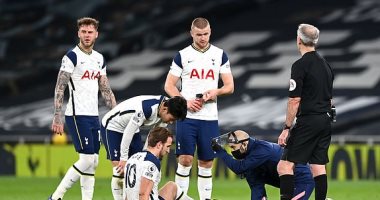 توتنهام ضد ليفربول.. هاري كين يغادر للإصابة مع انطلاق الشوط الثاني