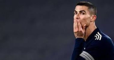 بيرلو عن اتهام رونالدو بخرق قيود كورونا: فى الإجازة يفعل ما يريد