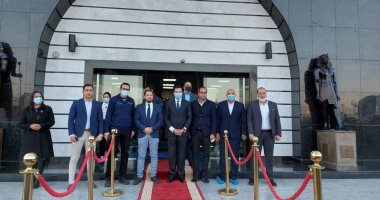 نواب تنسيقية الأحزاب يتفقدون مصانع شباب بورسعيد.. صور
