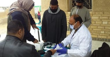 الكشف علي 120 حالة ضمن قافلة طبية بقرية الزعفرانة شمال البحر الأحمر