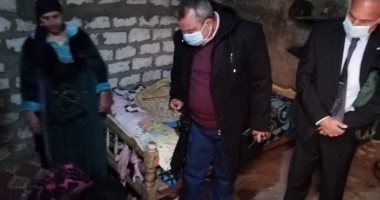 محافظ المنيا يوجه بتوفير الدعم لسيدة مسنة ترعى زوجها المريض بمركز أبو قرقاص 