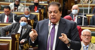 أبو العينين وكيل مجلس النواب يشيد بخطة الدولة لتطوير الطرق والنقل.. ويطالب ببدائل جديدة لتمويل المشروعات الضخمة في مجال النقل والمواصلات