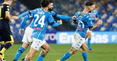 نابولي يستعيد توازنه فى الدوري الإيطالي بثنائية ضد بارما.. فيديو