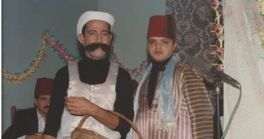 أشرف عبد الباقى يهنىء هنيدى فى عيد ميلاده بصورة نادرة :"أخيرا بقيت 16 سنة"