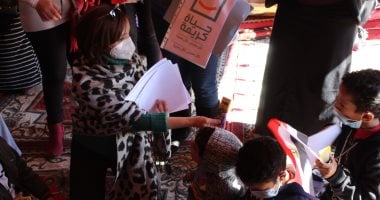 نائب محافظ الإسكندرية تستمع لسيدات برج العرب..وتؤكد: "حياة كريمة" لها مردود إيجابى