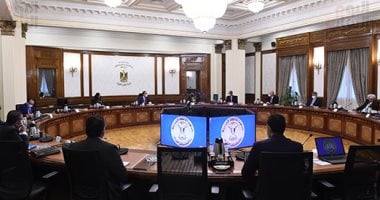 مصطفى مدبولي يتابع توفير المستلزمات الصناعية لمبادرة الرئيس "حياة كريمة"