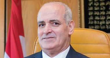 رئيس جامعة الفيوم يكشف تفاصيل مؤشرات الجودة والتميز .. صور