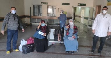 تعافى وخروج حالتين من مصابى كورونا بقفط التعليمى