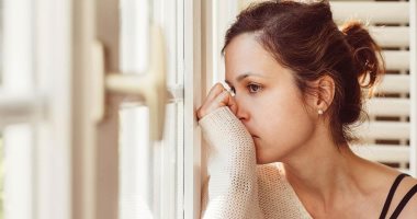 5 أبراج ما بتحبش تبين ضعفها للناس.. القوس بيداريه فى الهزار والعذراء بالمثالية