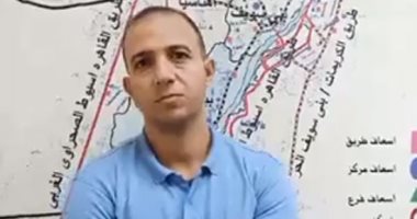 المسعف البطل أنقذ لاعب بلع لسانه فى أرض الملعب فى بنى سويف.. فيديو