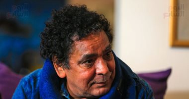 محمد منير ناعيا مهندس الصوت شهير نخلة: "أخى و صديق مشوارى الفنى"
