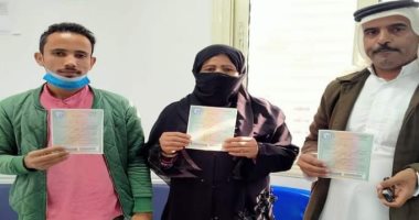 جنوب سيناء تساعد أسرة سيناوية فى الحصول على بطاقات الرقم القومى.. صور