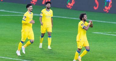 النصر يكتسح التعاون بثلاثية فى الدوري السعودي .. فيديو 