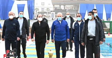 الرئيس السيسى يتفقد الأنشطة التدريبية للطلبة الجدد بالكلية الحربية ويلتقى بأسرهم.. ويوجه الطلاب بالاستمرار فى الحفاظ على لياقتهم واستعدادهم البدنى والذهنى المرتفع والتحلى بالقيم العسكرية الرفيعة والنبيلة