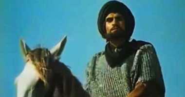 نجل عزت العلايلي: كان سعيداً بالمقابلات التليفزيونية واستطاع الحديث عن مشواره الفنى