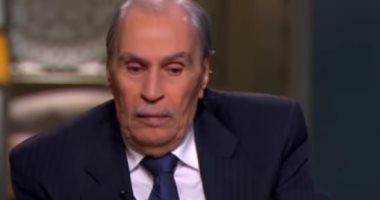 هانى رمزى وخالد النبوى ينعيان عزت العلايلى: خسرنا فنانا عظيما