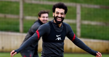 ابتسامة محمد صلاح تتصدر تدريبات ليفربول لمواجهة مانشستر سيتى ..صور