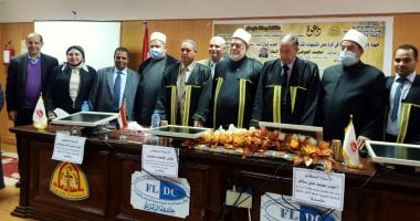 على جمعة خلال مناقشة رسالة ماجستير: راتب المفتى كان 80 جنيها ذهب