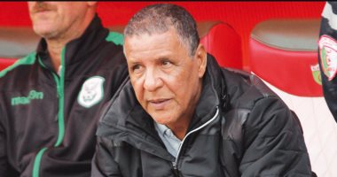 منافس الزمالك.. مولودية الجزائر يعلن عمرانى مدربا جديدا براتب خيالى