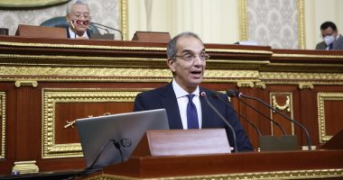 وزير الاتصالات: ندرس إطلاق "محفظة المحمول الرقمية" لإقراض عملاء البريد