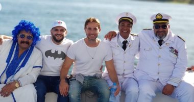 أحدث ظهور لأبطال فيلم تماسيح النيل باللون الأبيض من كواليس العمل
