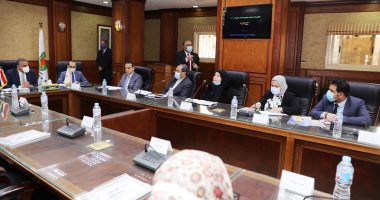 القومي للسكان ومحافظة سوهاج يطلقان حملة للتوعية بمخاطر الزيادة السكانية..صور