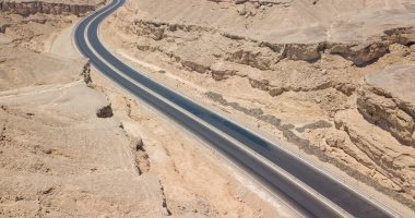 تعرف على طريق أسيوط سوهاج شرق النيل بالمرحلة الثالثة من المشروع القومى للطرق