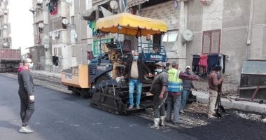 محافظ بورسعيد: تطوير ورفع كفاءة ورصف الشوارع بمنطقة السيدة نفيسة.. صور