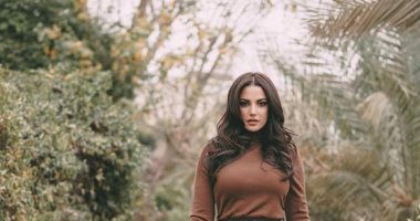 درة مع كلبها فى فوتوسيشن وتوجه رسالة لجمهورها: استمر فى فعل الأشياء بالحب