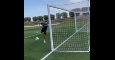 توليسو يتدرب على حراسة المرمى بعد فوز بايرن ميونخ على الأهلى.. فيديو