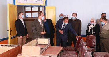 محافظ كفر الشيخ يوجه بسرعة الانتهاء من تجهيز المدرسة الدولية الحكومية.. صور