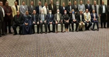 محافظ جنوب سيناء يشارك فى اجتماع الاتحاد العام للغرف التجارية