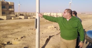 رئيس مدينة الغردقة يتابع أعمال التطوير بالشوارع وإزالة التعديات من أصحاب المحال