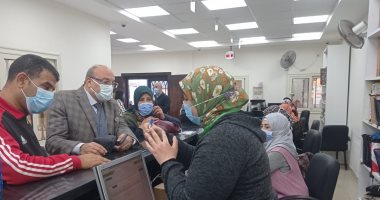 وكيل "تموين الإسكندرية" يجرى جولات تفتيشية على مكاتب المنتزه