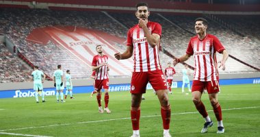 غياب كوكا عن موقعة أولمبياكوس ضد أرسنال في اليوروباليج بسبب الإصابة
