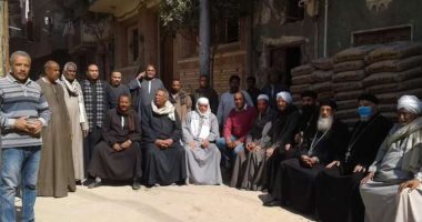 أسقف دشنا عن التبرع لبناء مسجد النعمانى بقنا: كلنا واحد ومصر لسه بخير