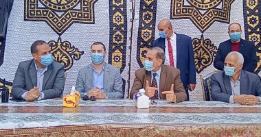 محافظ كفر الشيخ يُسلم 18 وحدة سكنية بقلين ضمن الإسكان الاجتماعى .. صور