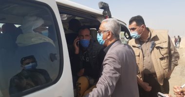 سكرتير عام مساعد بنى سويف يتابع التزام السائقين بالأجرة المقررة.. صور