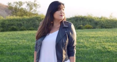 5 نصائح للأزياء للكيرفى.. ابعدي عن الملابس المخططة والبسى أوفر سايز