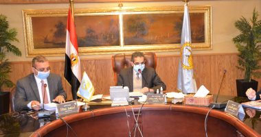 محافظ الغربية يبحث آلية التعامل مع المتغيرات المكانية بالمحافظة