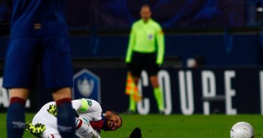 نيمار يغيب عن باريس سان جيرمان أمام برشلونة بدورى الأبطال للإصابة