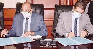تجديد توقيع بروتوكول التعاون بين جامعة بنى سويف والهيئة العامة لتعليم الكبار.. صور