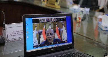 "المائدة المستديرة" تناقش نظام إدارة لوحات معلومات المحاكم