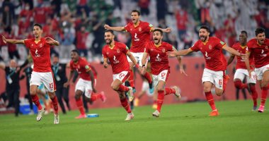 الأهلي يجهز محمود وحيد لقيادة الجبهة اليسرى أمام المريخ السودانى غداً
