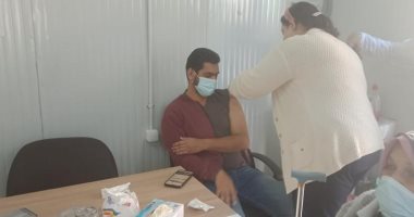 محافظ أسيوط: استمرار تلقى الجرعة الأولى من لقاح كورونا للأطقم الطبية