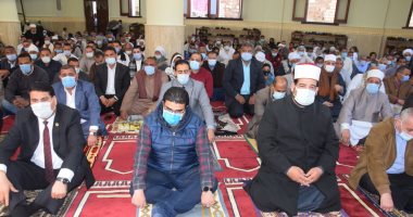 الدولة تعمر بيوت الله..  افتتاح 7 مساجد بمحافظة الدقهلية بتكلفة 24 مليون جنيه فى حضور المحافظ.. وزير الأوقاف ومفتى الجمهورية يؤدون صلاة الجمعة بمسجد النصر بالمنصورة.. ويشاركون فى الاحتفالات بالعيد القومى.. صور
